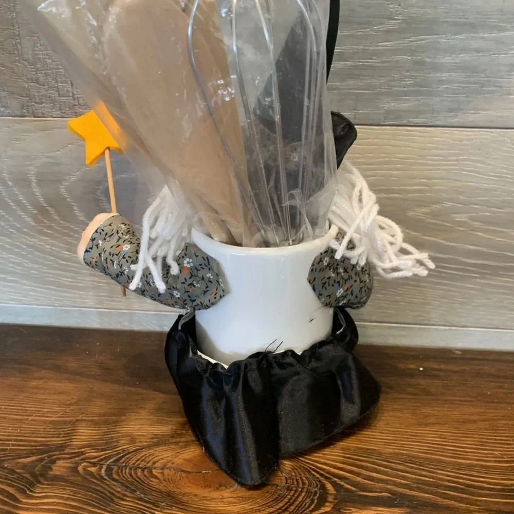 NOS Good Luck Kitchen‎ Witch Holder with Tools